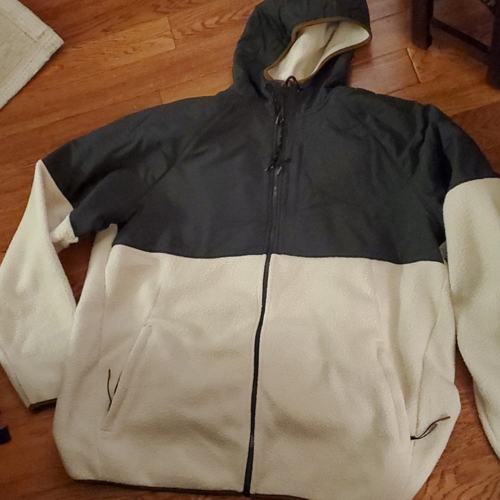 Old Navy Active Zip Up Jacket. 3XLT NEW WITH TAGS